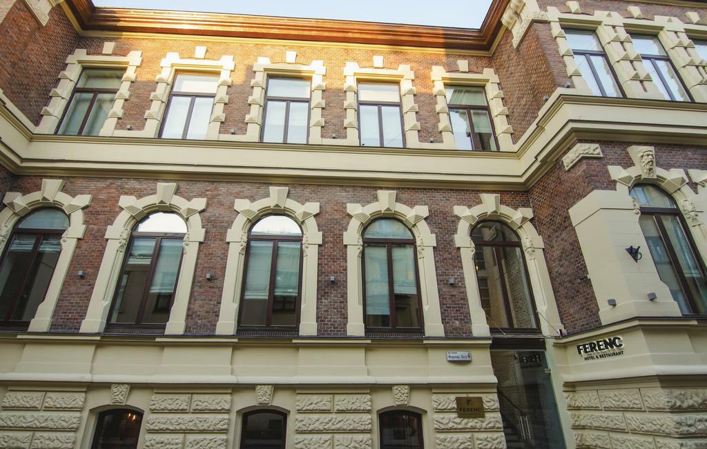 Ferenc Hotel & Restaurant Lviv Exterior foto